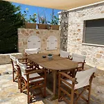 Shangri-la Zakinthos Sarakinádhon