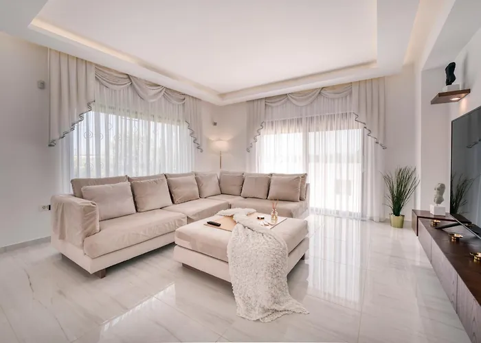 Shangri-la Zakinthos *